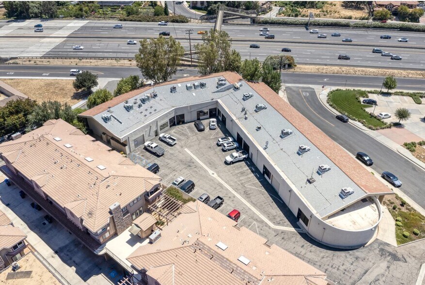 More Photos Of 5210 Lewis Rd, Agoura Hills Light Distribution For Lease