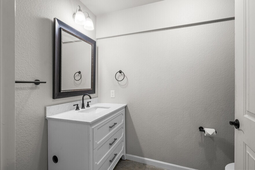 More Photos Of 375 E Ohio Ave, Fountain Apartments For Sale