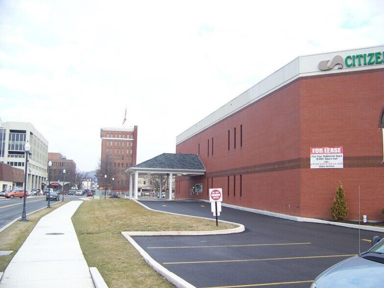 More Photos Of 130 Court St, Williamsport Office For Lease