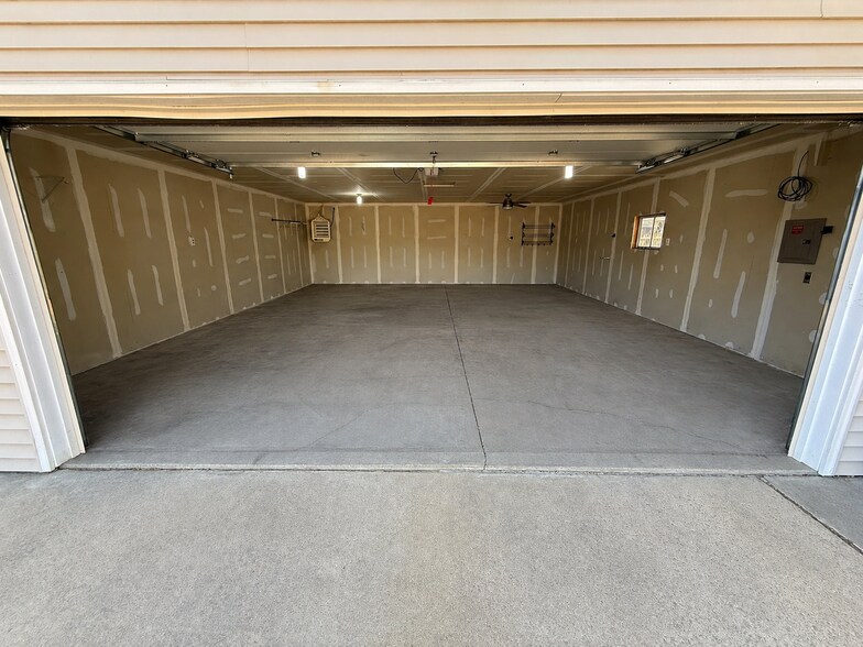 More Photos Of 2615 12th st, Sioux Falls Specialty For Lease