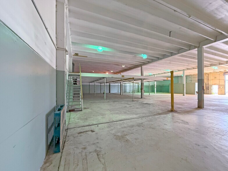 More Photos Of 632 Alvar St, New Orleans Warehouse For Lease