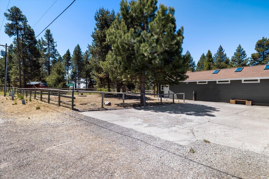 More Photos Of 53345 Riverview Dr, La Pine Multifamily For Sale