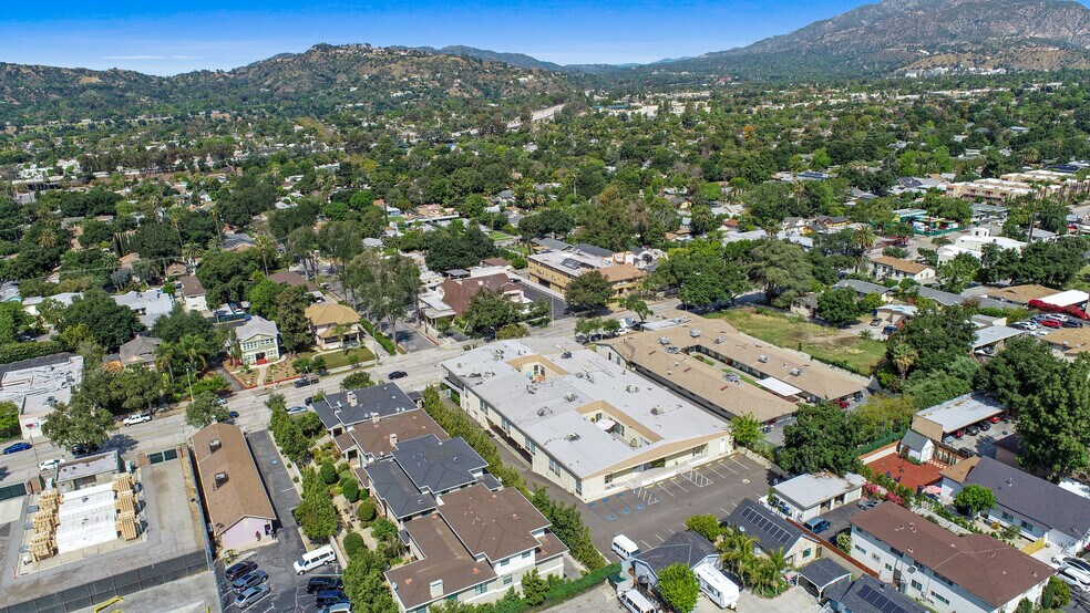 More Photos Of 1450 N Fair Oaks Ave, Pasadena Assisted Living For Sale