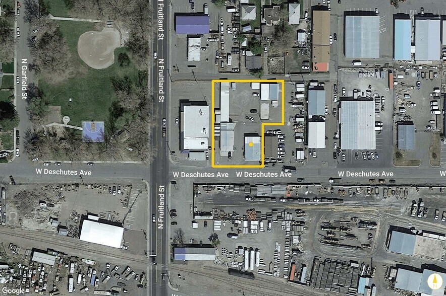 Primary Photo Of 536 W Deschutes Ave, Kennewick Warehouse For Sale