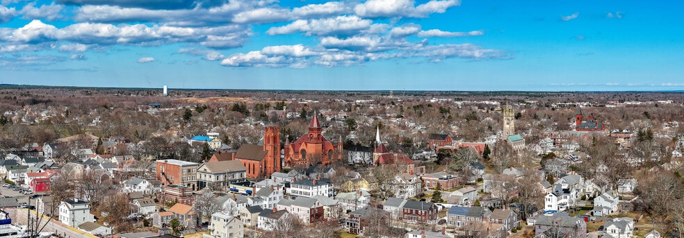 More Photos Of 24 Center St, Fairhaven Storefront For Sale