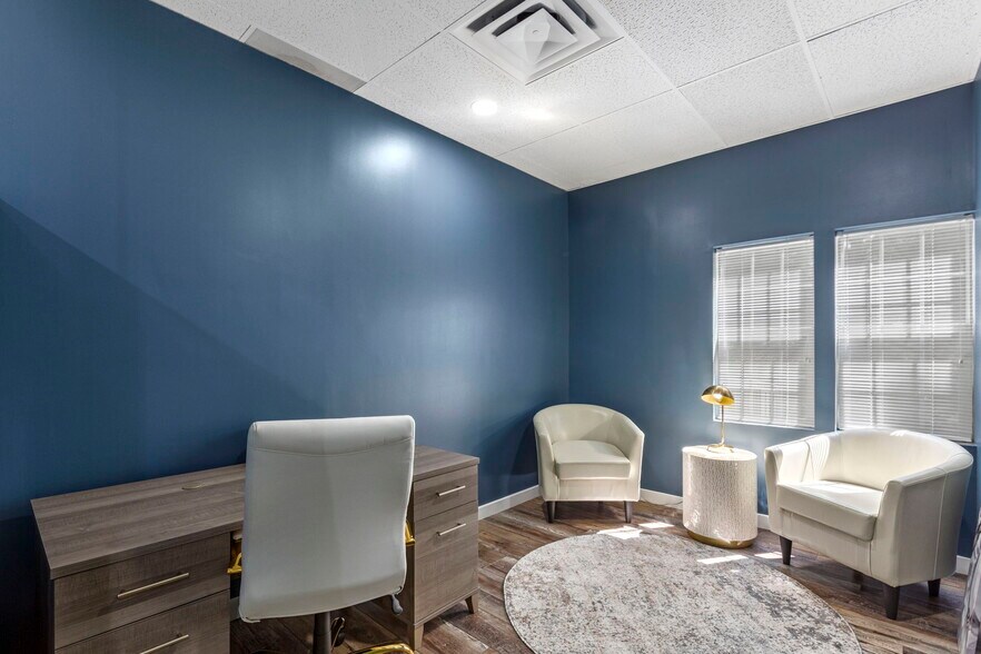 More Photos Of 14203 Park Center Dr, Laurel Office For Lease