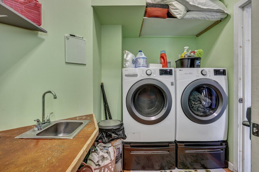 More Photos Of 24 Van Horne Ave, Tybee Island Hospitality For Sale