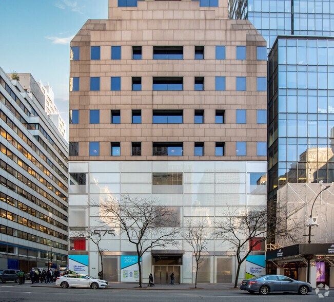 More Photos Of 575 Fifth Ave, New York Office For Lease