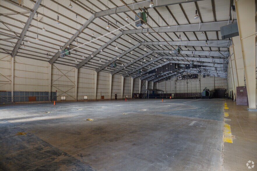 More Photos Of 8225 Dave Erwin Dr, San Antonio Flex For Sale