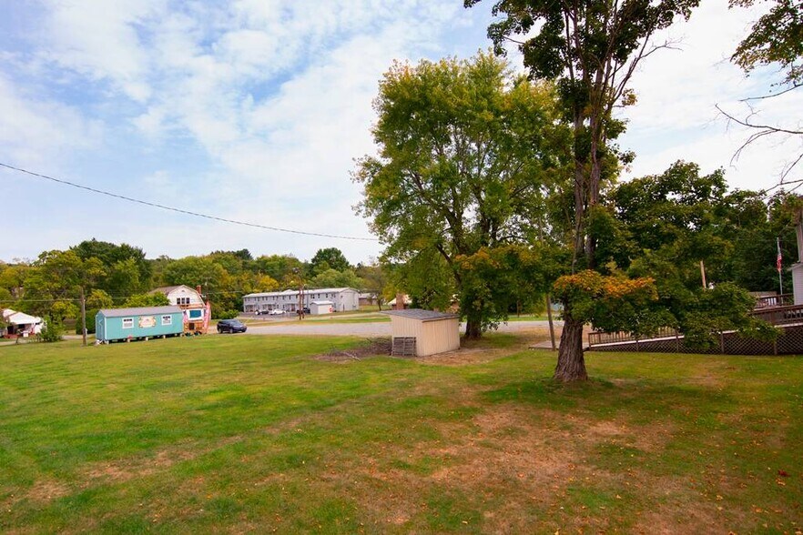 More Photos Of 101 Davis st, Alderson Freestanding For Sale