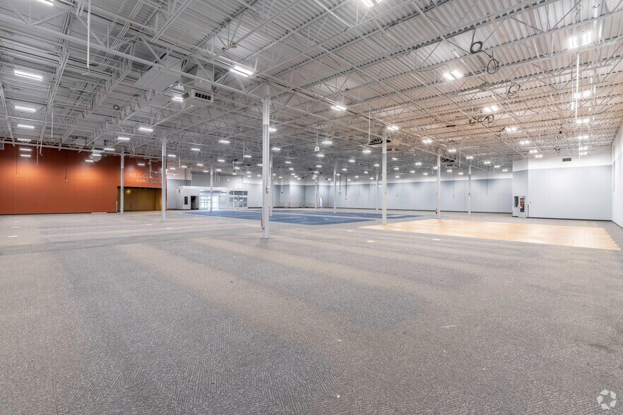 More Photos Of 208-240 Fortune Blvd, Milford Unknown For Lease