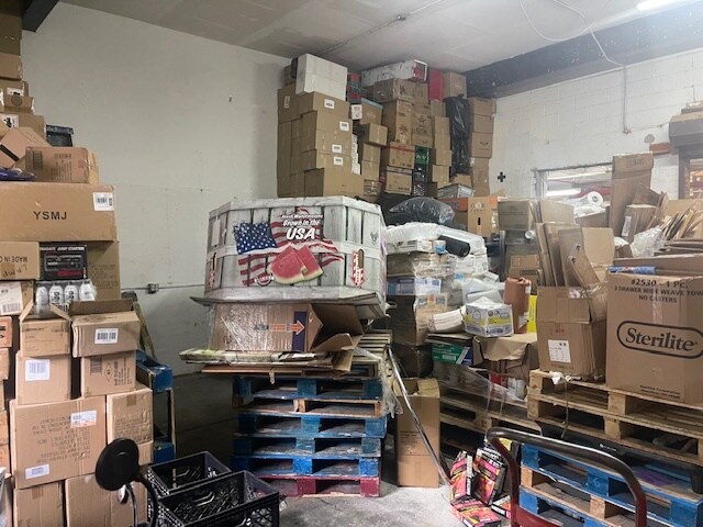 More Photos Of 18 Bay St, Brooklyn Light Manufacturing For Lease