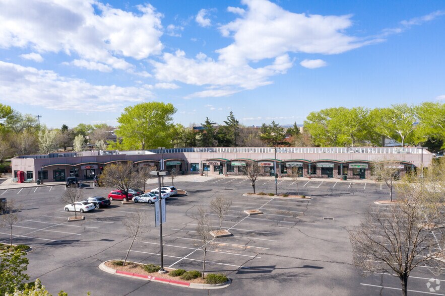 More Photos Of 7600 Jefferson St NE, Albuquerque Storefront For Lease