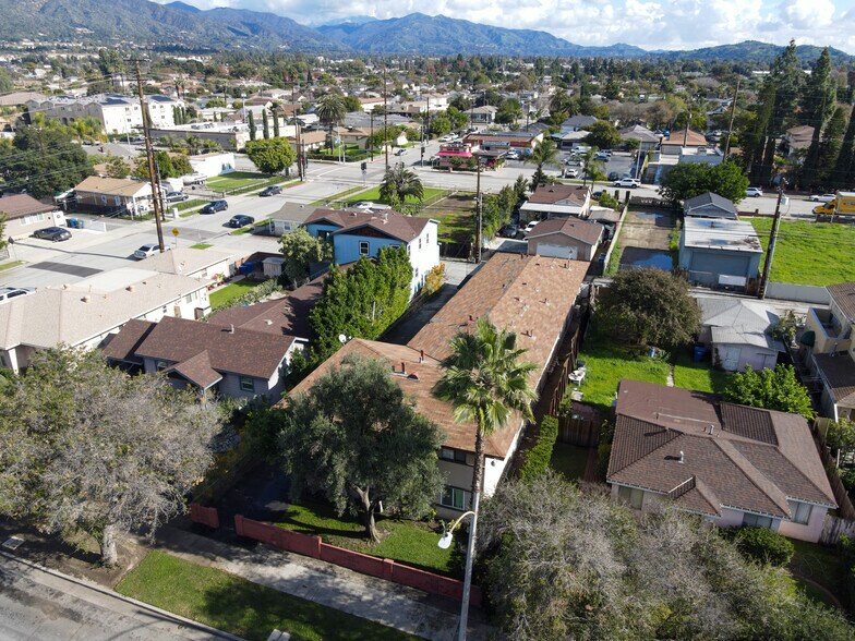 More Photos Of 236 N San Gabriel Ave, Azusa Apartments For Sale
