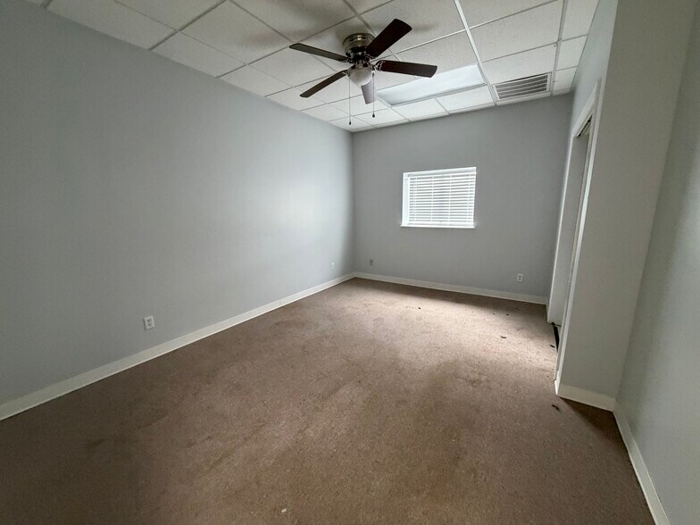More Photos Of 2991 New Hopewell Rd, Hartsville Industrial For Lease