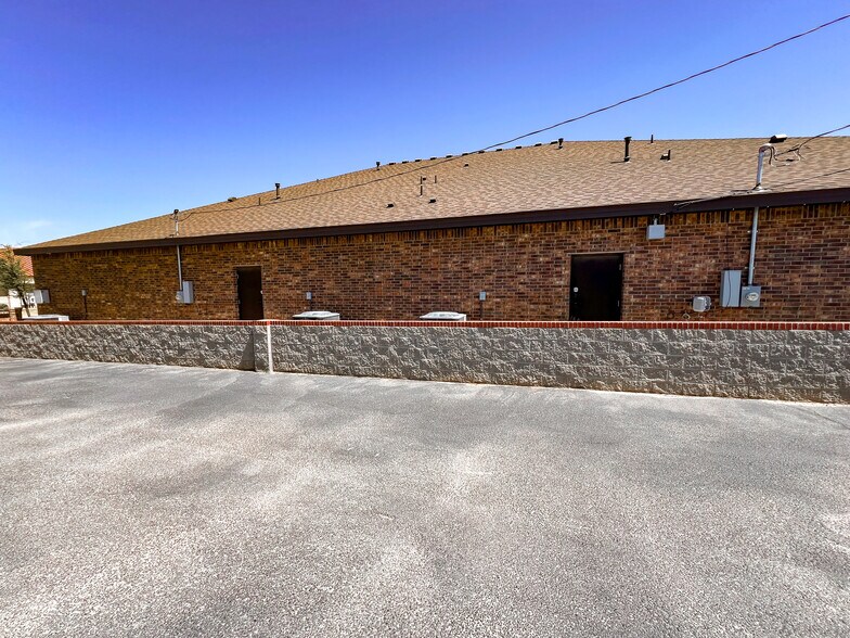 More Photos Of 5125 Sunmore Cir, Midland Office For Lease