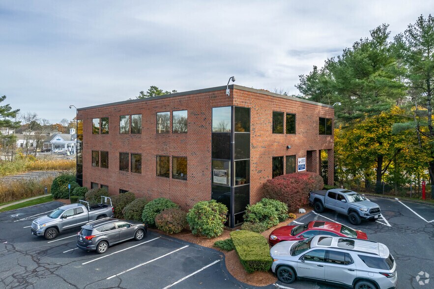Primary Photo Of 87 Elm St, Hopkinton Office For Lease