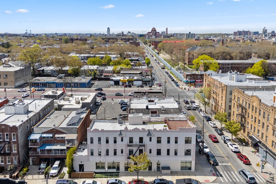 More Photos Of 222 E 51st St, Brooklyn Storefront Retail Residential For Sale