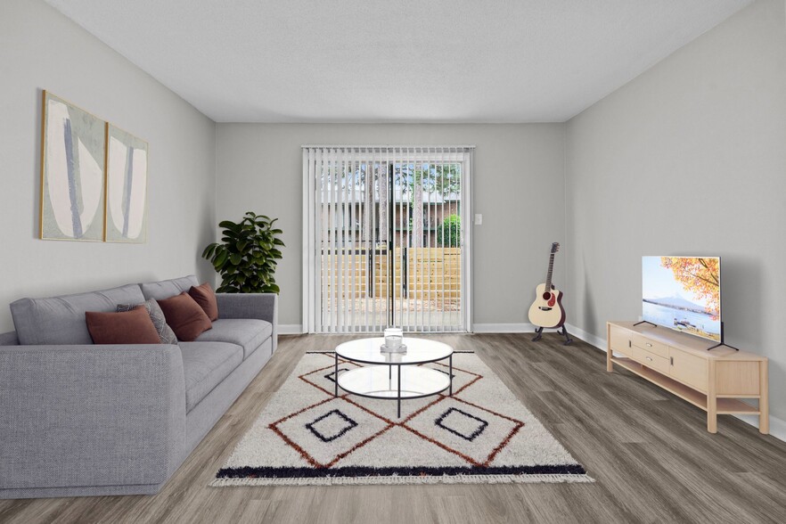 More Photos Of 29 Briar Cir, Fayetteville Apartments For Sale