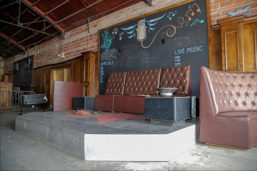 More Photos Of 2202 Buddy Holly Ave, Lubbock Bar For Sale