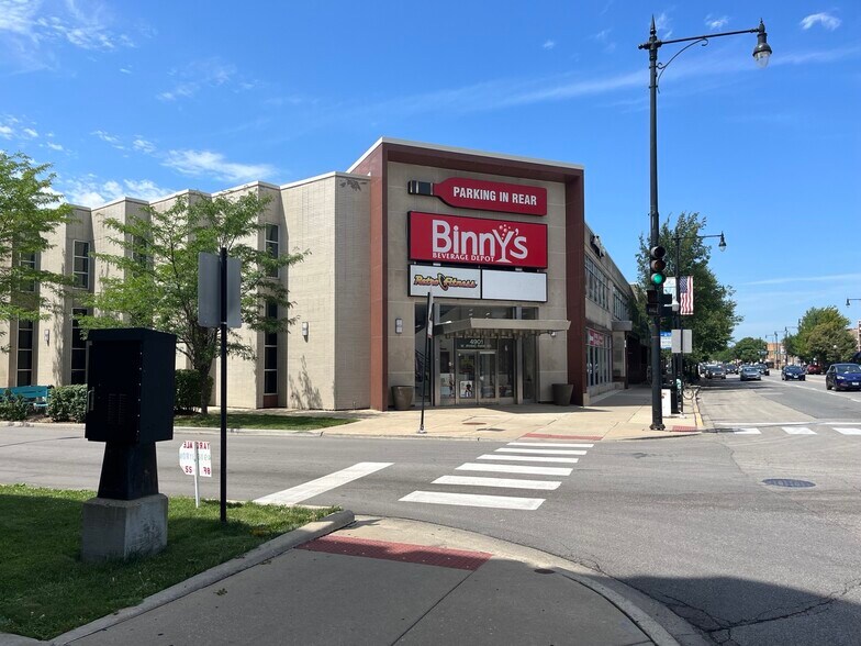 More Photos Of 4901 W Irving Park Rd, Chicago Unknown For Lease