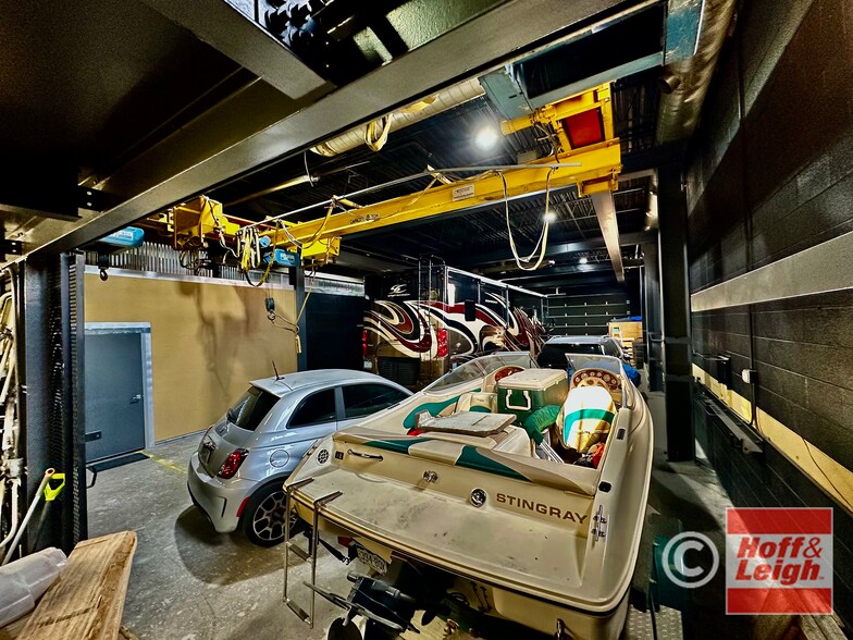 More Photos Of 2115 W 14th Ave, Denver Service For Sale