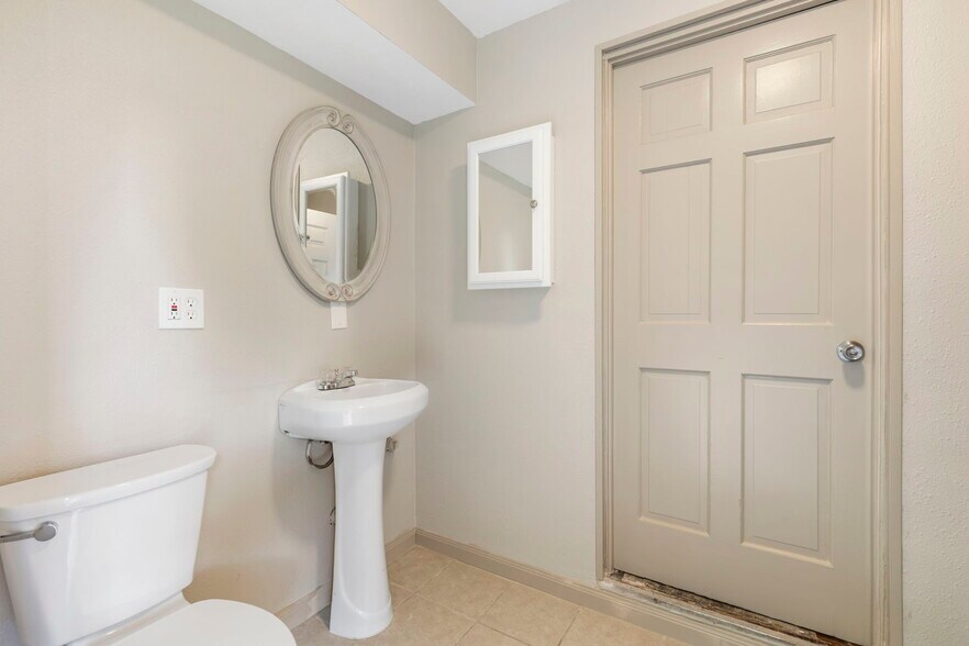 More Photos Of 10766 Fm 1097 Rd W, Willis Office Residential For Sale