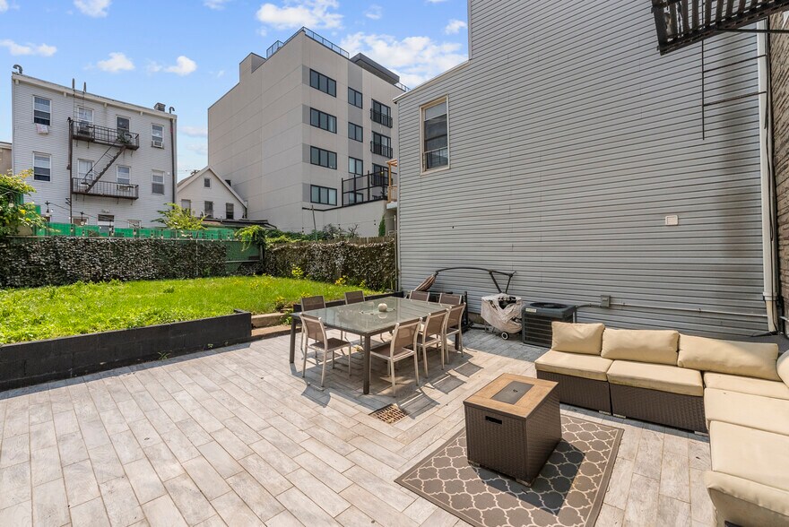 More Photos Of 188 New York Ave, Jersey City Multifamily For Sale