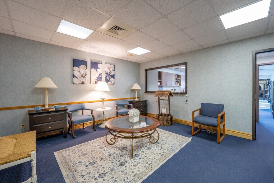 More Photos Of 600 Ligonier St, Latrobe Medical For Sale