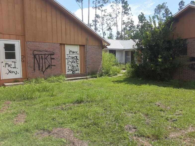 More Photos Of 11921 Caruso Dr, Panama City Assisted Living For Sale