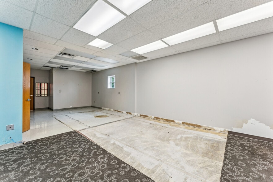 More Photos Of 1090 9th Ave SW, Bessemer Medical For Sale