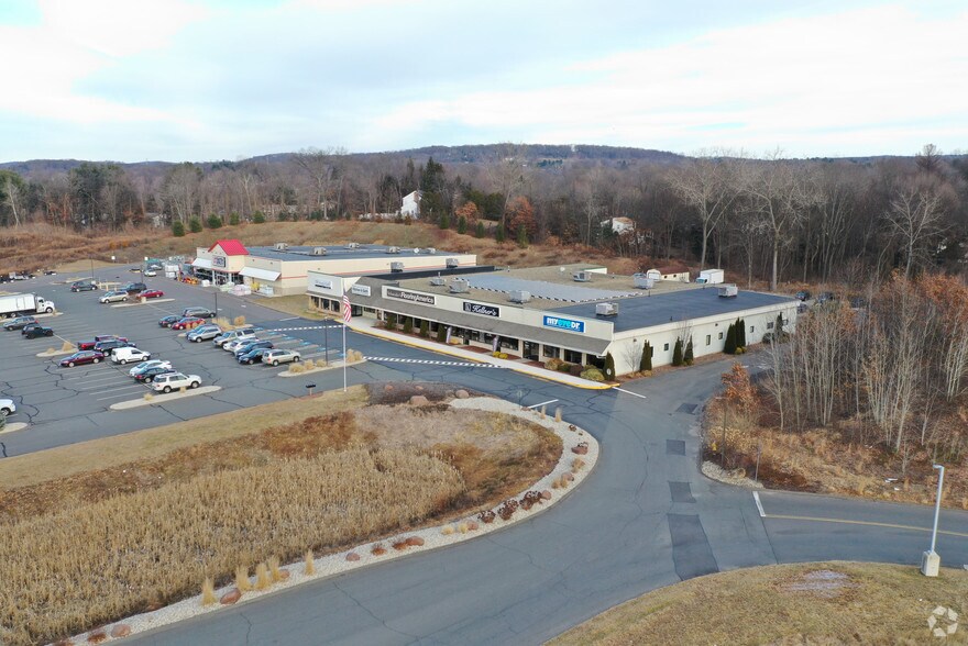 More Photos Of 400 Talcottville Rd, Vernon Rockville Office For Lease
