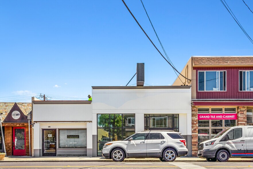 More Photos Of 1185 Laurel St, San Carlos Storefront For Lease