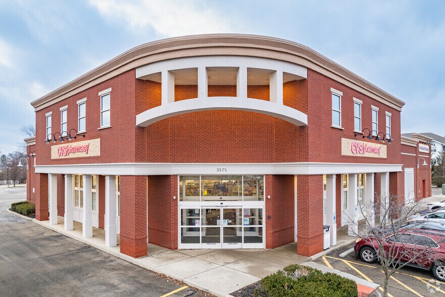 Primary Photo Of 3575 Broadway, Grove City Drugstore For Sale