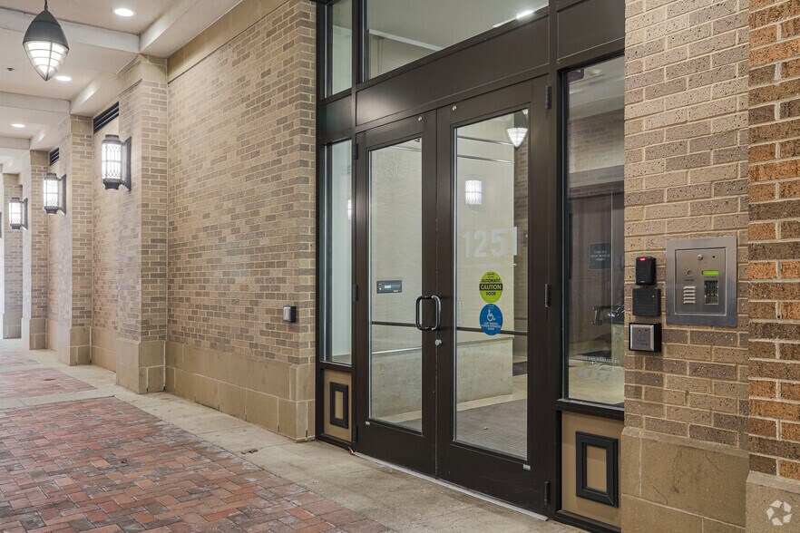 More Photos Of 1251 N Eddy St, South Bend Coworking Space