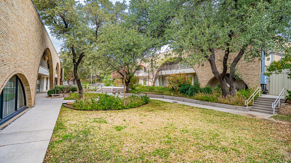 More Photos Of , Arlington Office For Sale