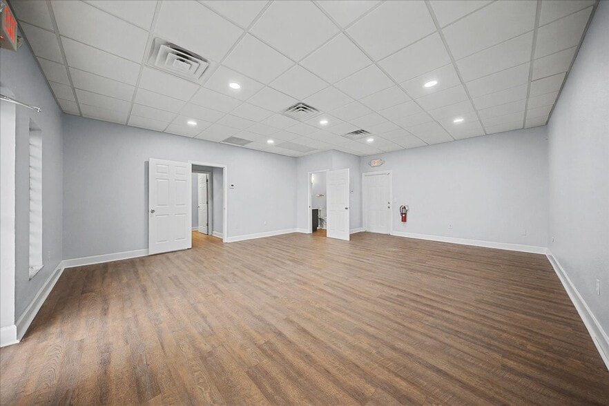 More Photos Of 2733 SE 58th Ave, Ocala Freestanding For Lease