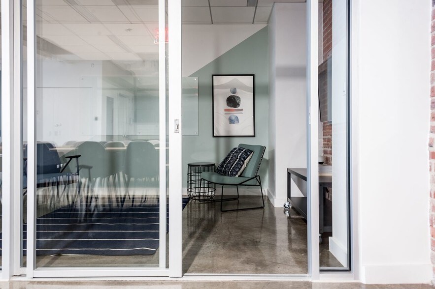 More Photos Of 915 F St NW, Washington Loft Creative Space For Lease