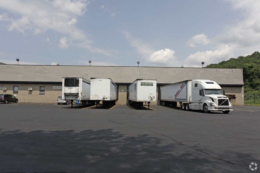 Primary Photo Of 125 S Greenbush Rd, Orangeburg Warehouse For Lease