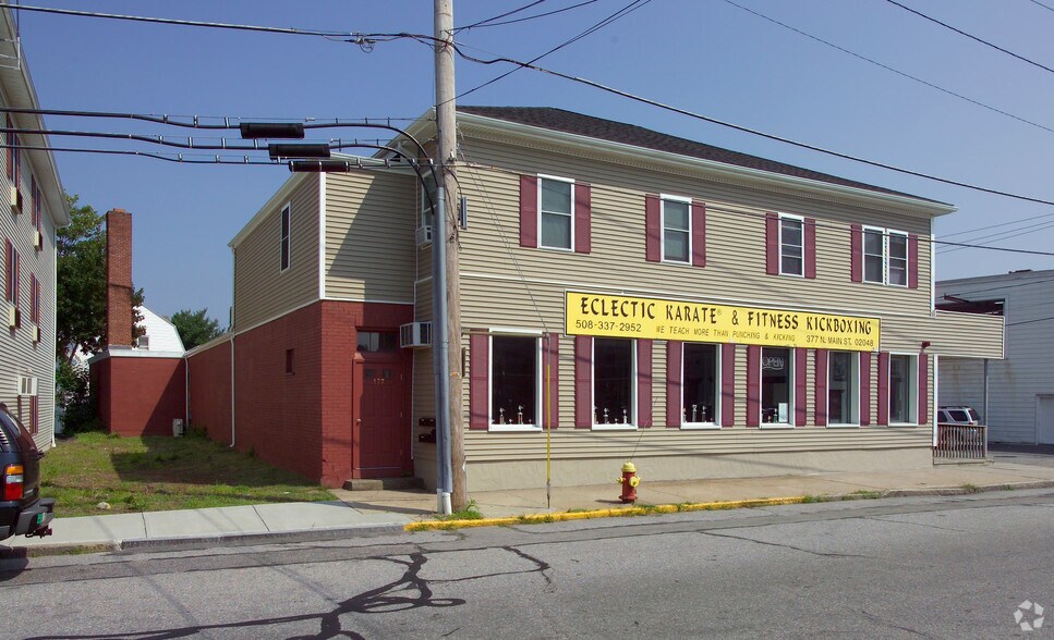 More Photos Of 377 N Main St, Mansfield Office For Lease