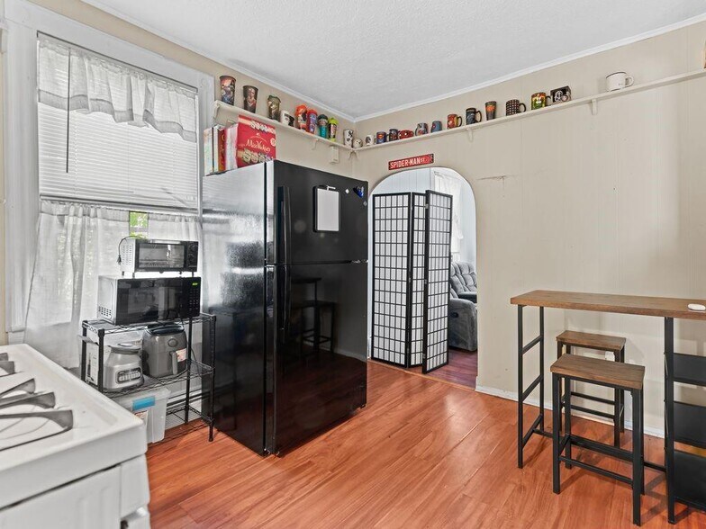 More Photos Of 1428 Park Ave, Cranston Storefront Retail Residential For Sale