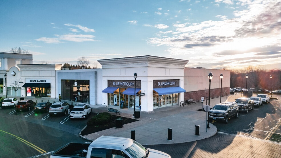 More Photos Of 600 Evergreen Way, South Windsor Unknown For Lease