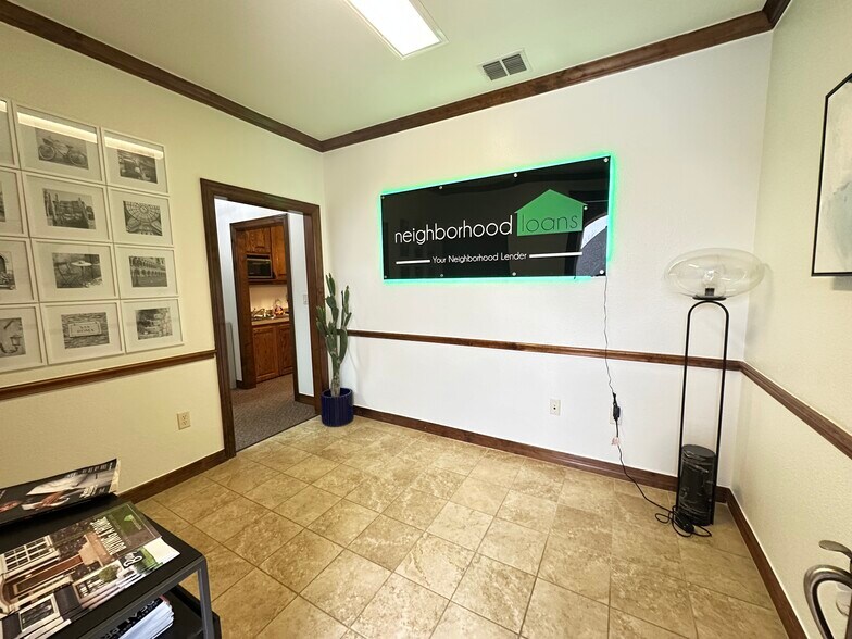 More Photos Of 4218 Gateway Dr, Colleyville Office For Sale