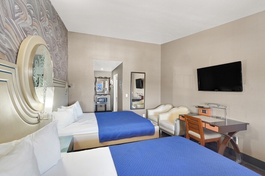 More Photos Of 2855 Fremont St, Las Vegas Hotel For Sale