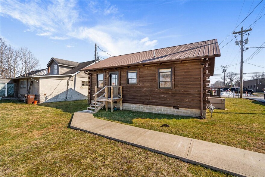 More Photos Of 793 Breckenridge St, Stanton Office For Sale