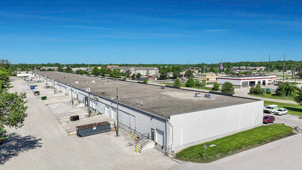 More Photos Of 5647-5763 W 85th St, Indianapolis Manufacturing For Lease