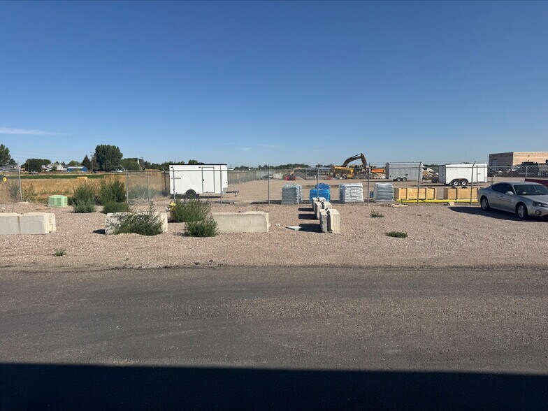 More Photos Of 5745 Industry Way, Chubbuck Warehouse For Lease