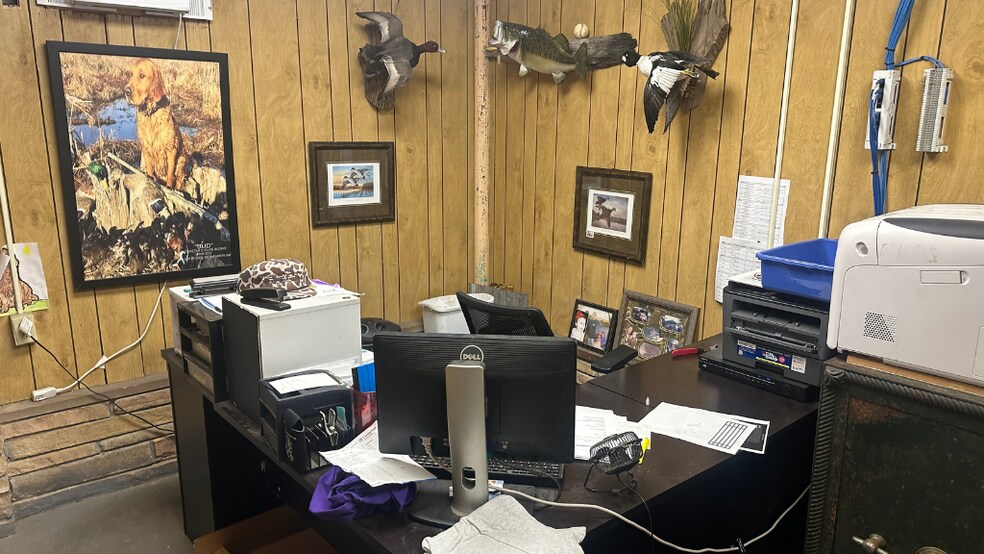 More Photos Of 613 W Ogeechee St, Sylvania Storefront For Sale