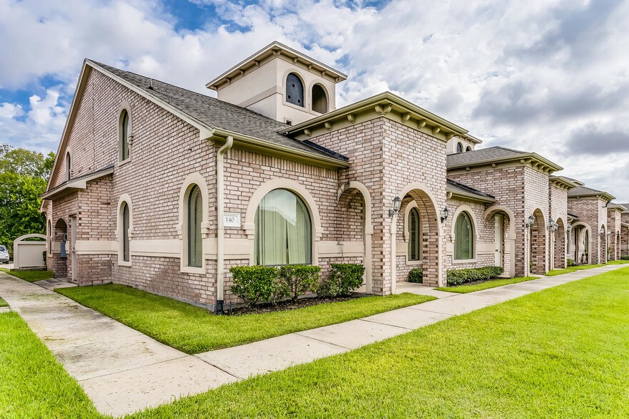 More Photos Of 140 Eldridge Rd, Sugar Land Medical For Lease