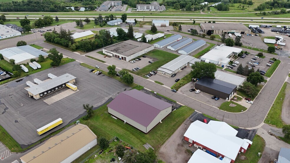 More Photos Of 1011 13th Ave N, Sauk Rapids Warehouse For Lease